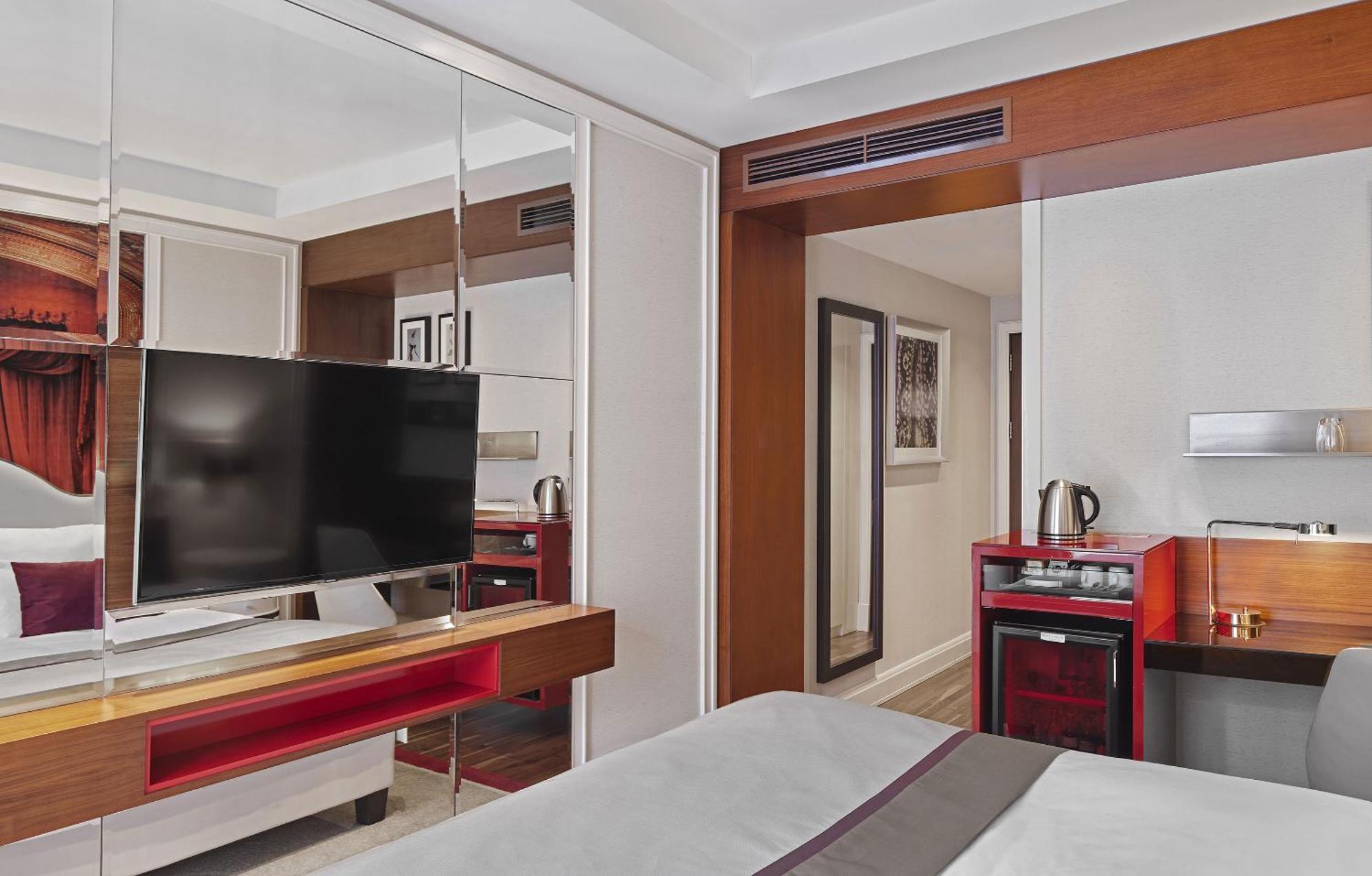 Titanic Gendarmenmarkt Hotel 5*